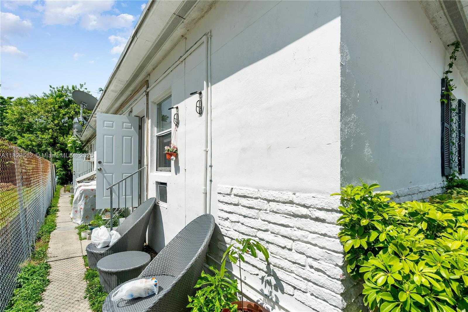 Small Image of 808 84TH ST, Miami Beach Number 13