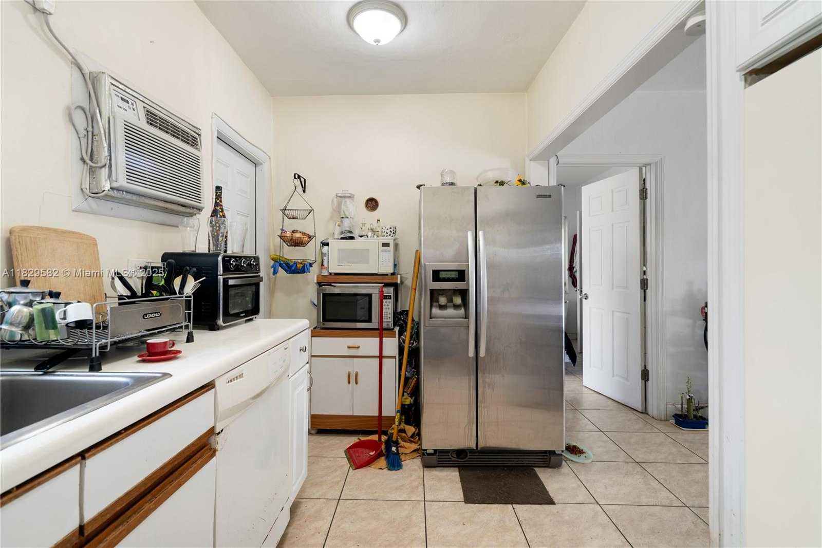 Small Image of 808 84TH ST, Miami Beach Number 27