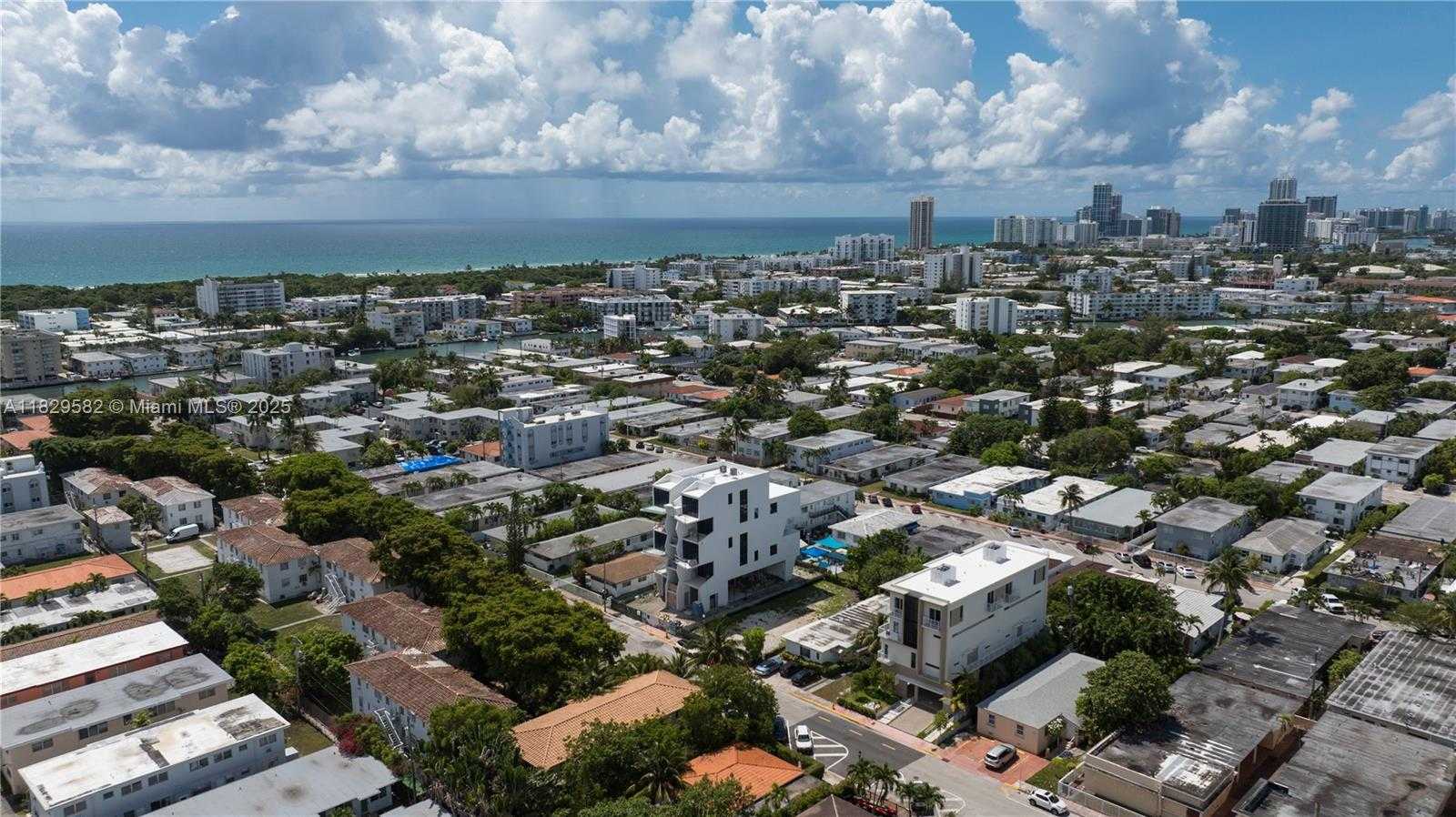Small Image of 808 84TH ST, Miami Beach Number 36
