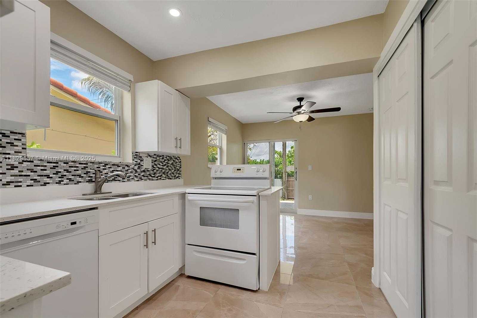Small Image of 9241 SOUTH WEST 204TH TER #2, Cutler Bay Number 22