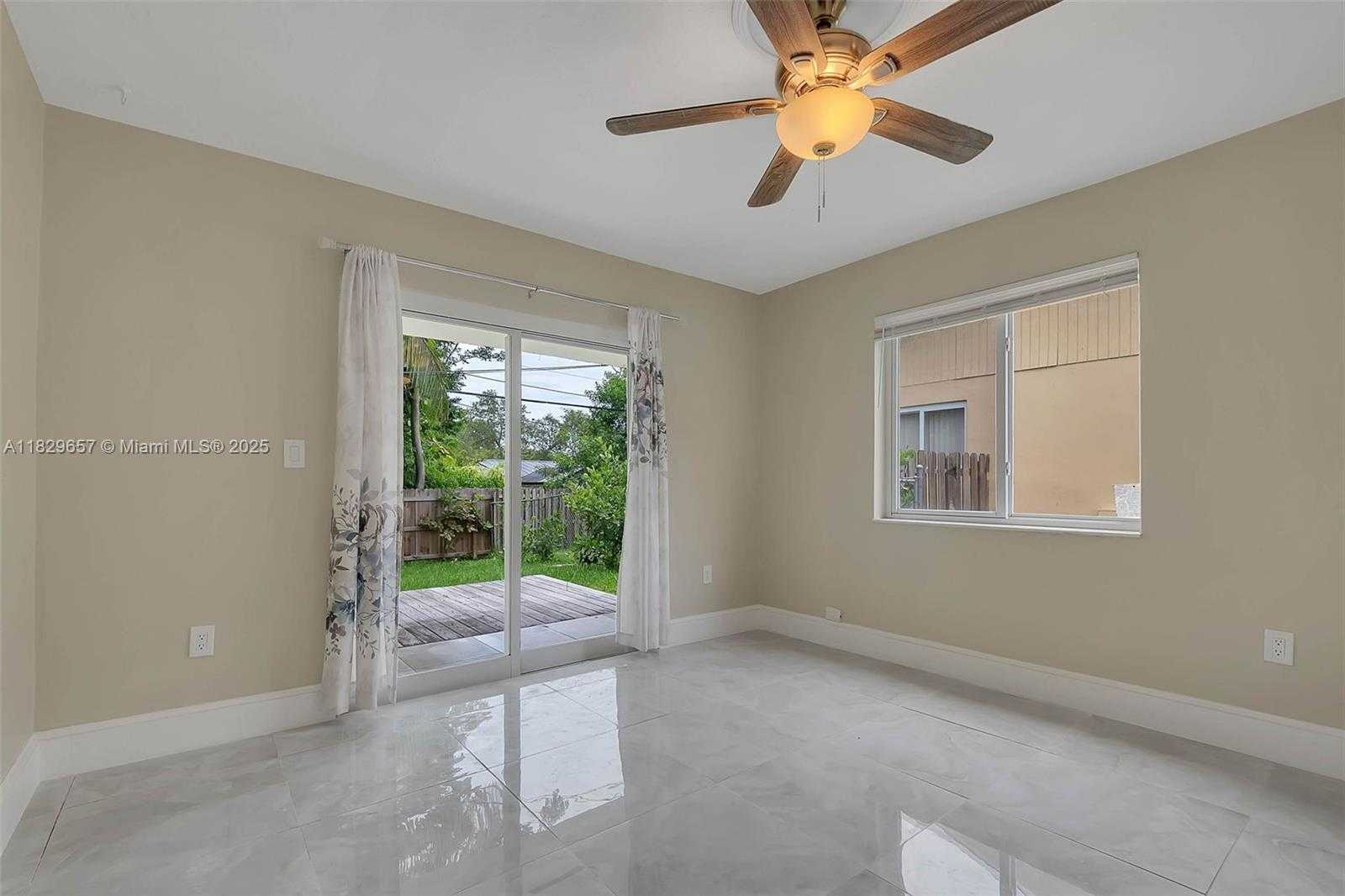 Small Image of 9241 SOUTH WEST 204TH TER #2, Cutler Bay Number 8