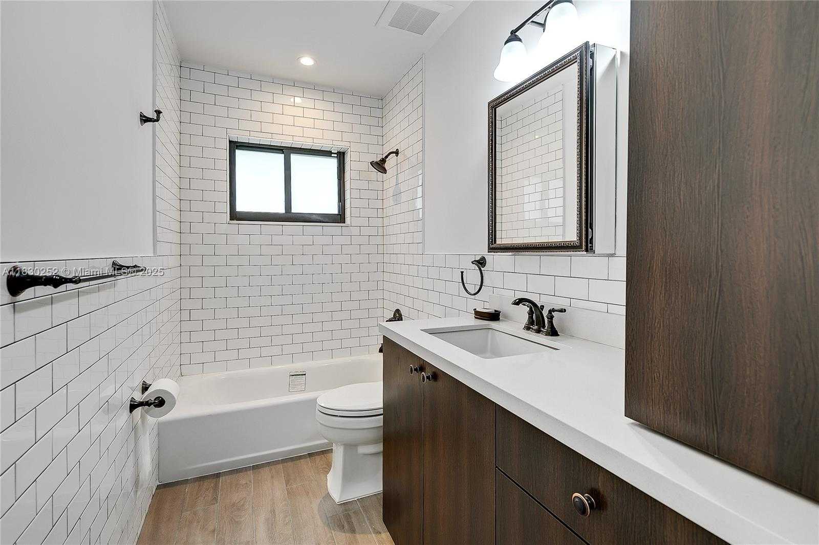 Small Image of 36 NORTH WEST 52ND ST, Miami Number 26