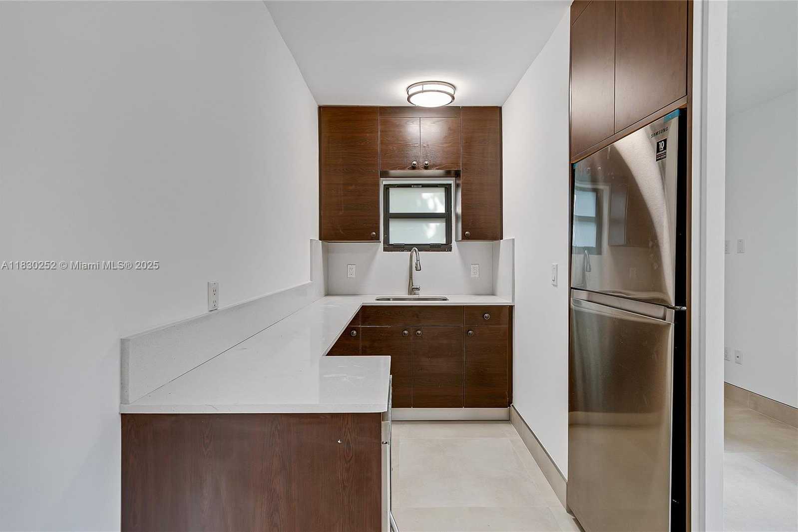 Small Image of 36 NORTH WEST 52ND ST, Miami Number 30