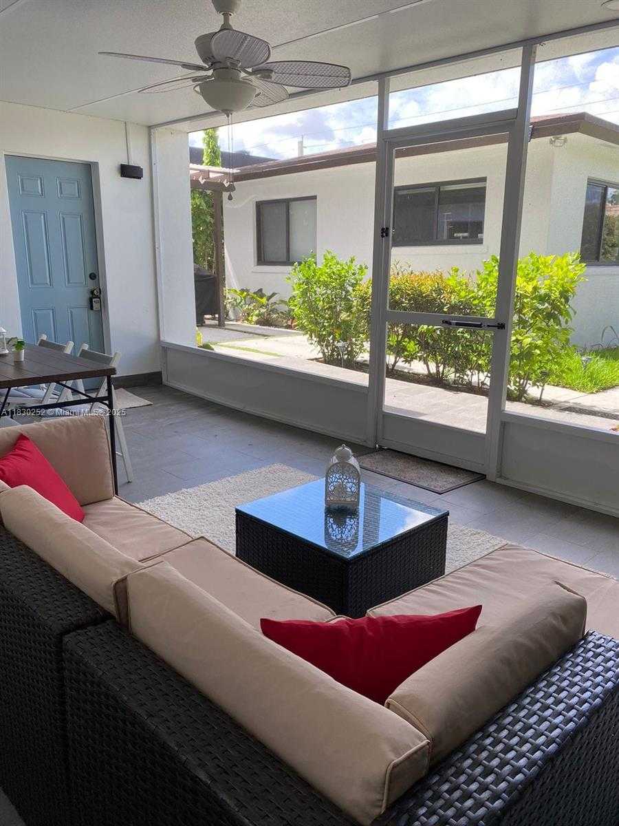 Small Image of 36 NORTH WEST 52ND ST, Miami Number 33