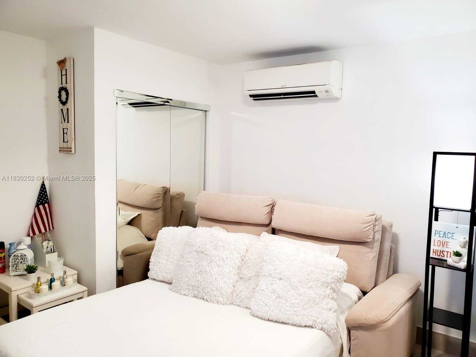 Small Image of 36 NORTH WEST 52ND ST, Miami Number 38