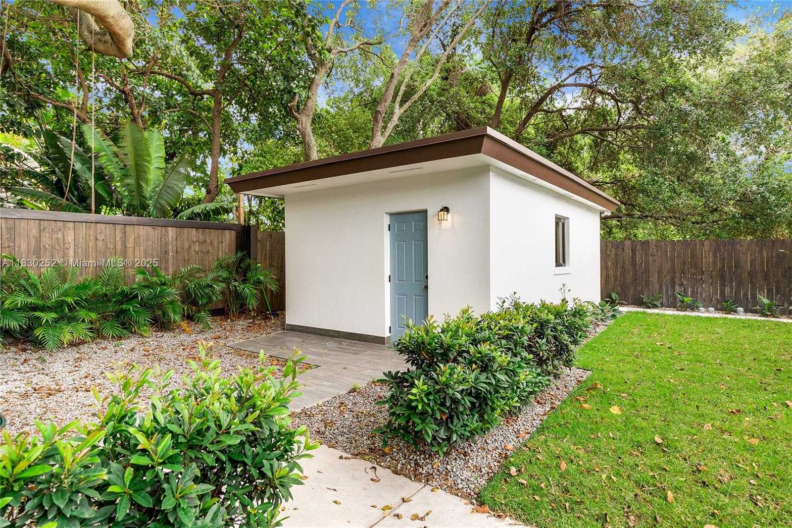 Small Image of 36 NORTH WEST 52ND ST, Miami Number 7