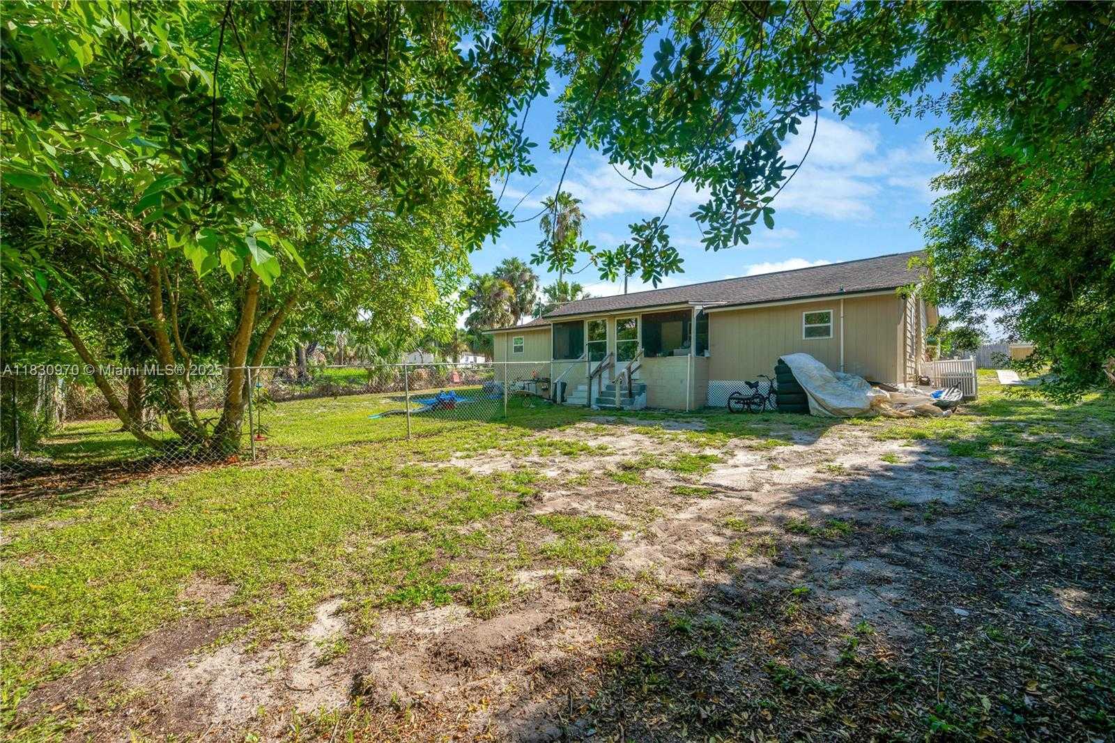 Small Image of 130 EAST NORTHSIDE DRIVE, Lake Wales Number 10