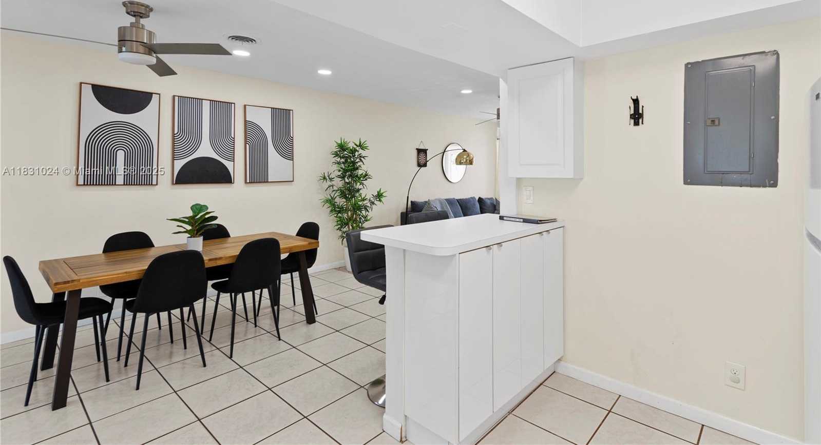Small Image of 1761 NORTH EAST 55TH ST #3, Fort Lauderdale Number 25