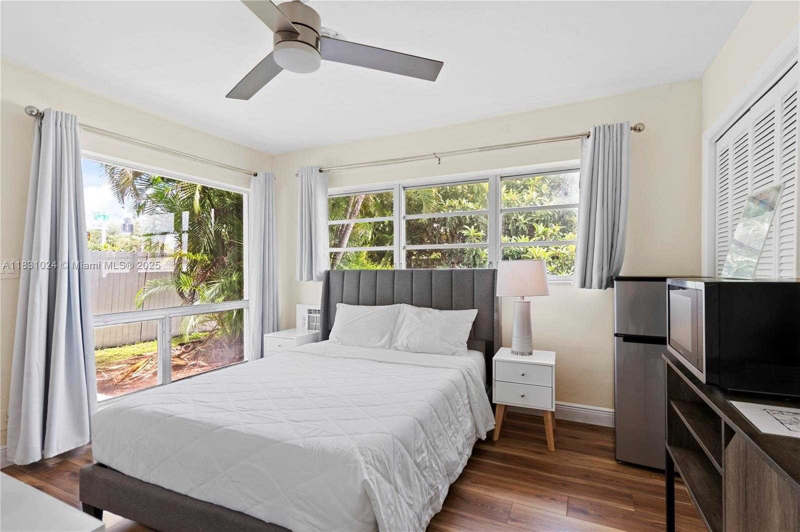 Small Image of 1761 NORTH EAST 55TH ST #3, Fort Lauderdale Number 26