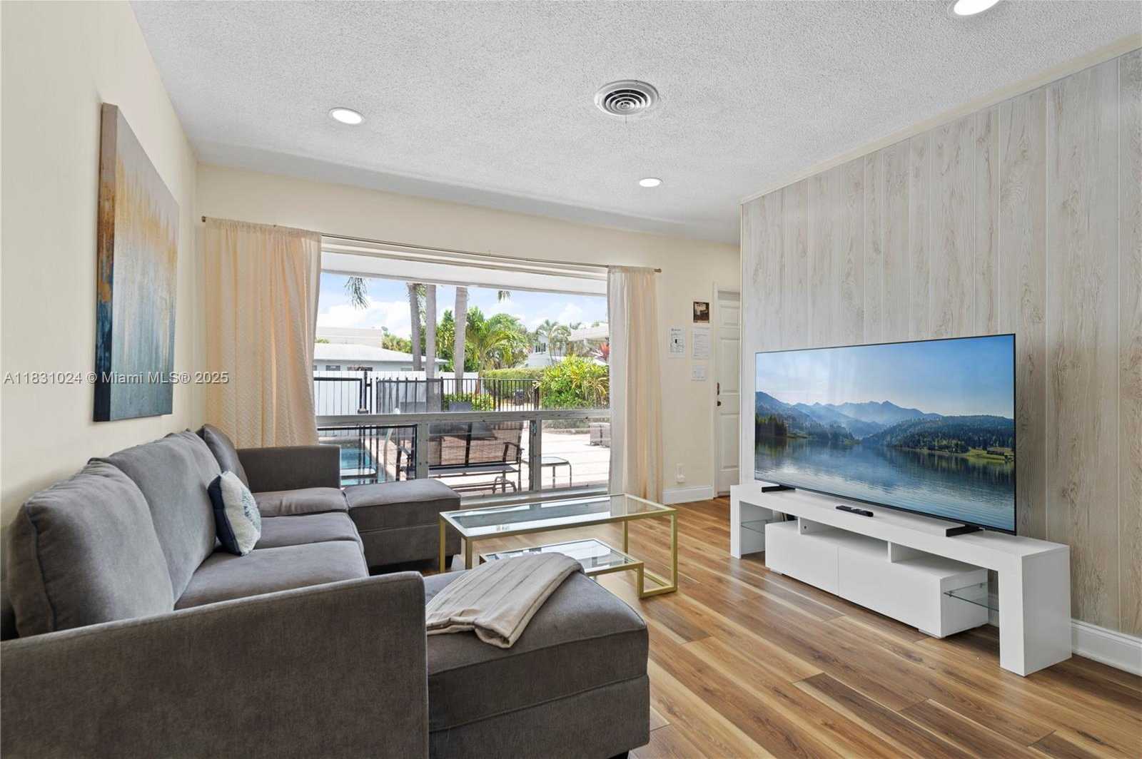 Small Image of 1761 NORTH EAST 55TH ST #3, Fort Lauderdale Number 28