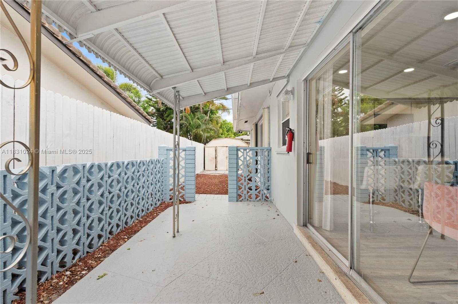 Small Image of 1761 NORTH EAST 55TH ST #3, Fort Lauderdale Number 36