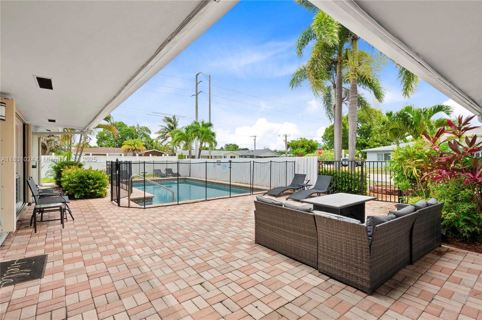 Small Image of 1761 NORTH EAST 55TH ST #3, Fort Lauderdale Number 4