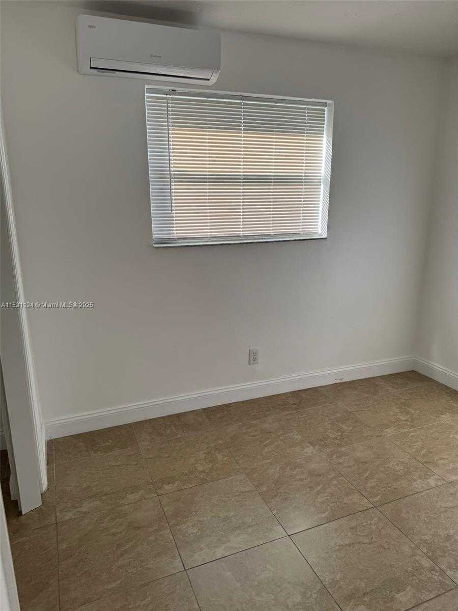 Small Image of 630 NORTH WEST 15TH TER, Fort Lauderdale Number 21