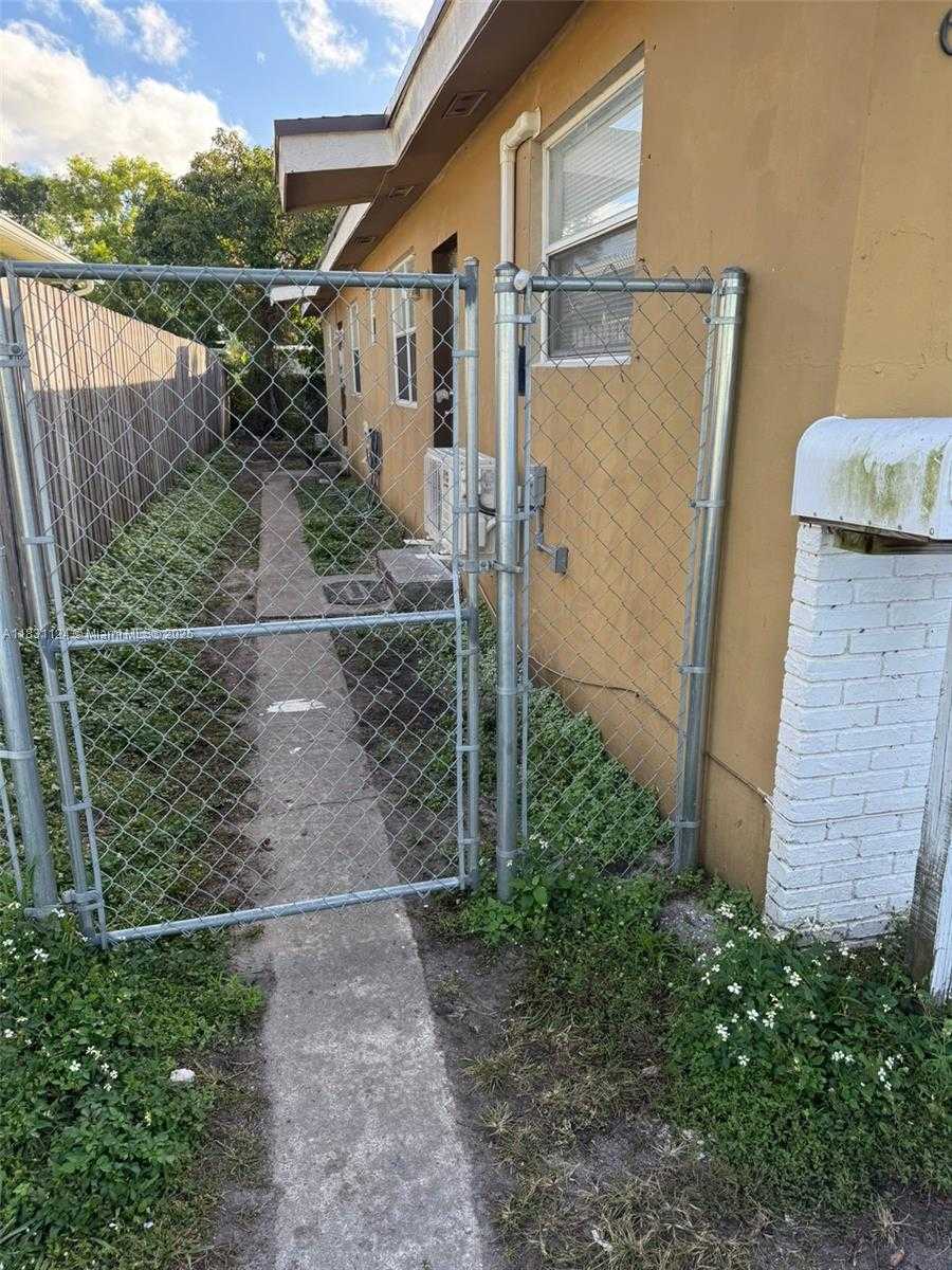 Small Image of 630 NORTH WEST 15TH TER, Fort Lauderdale Number 6