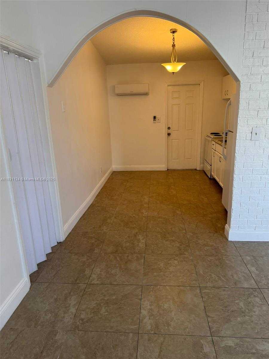 Small Image of 630 NORTH WEST 15TH TER, Fort Lauderdale Number 9