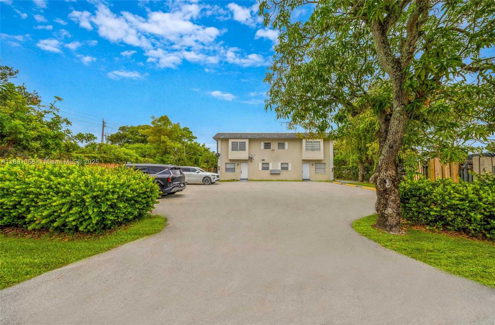 Small Image of 842 NORTH WEST 1ST AVE #8, Fort Lauderdale Number 4