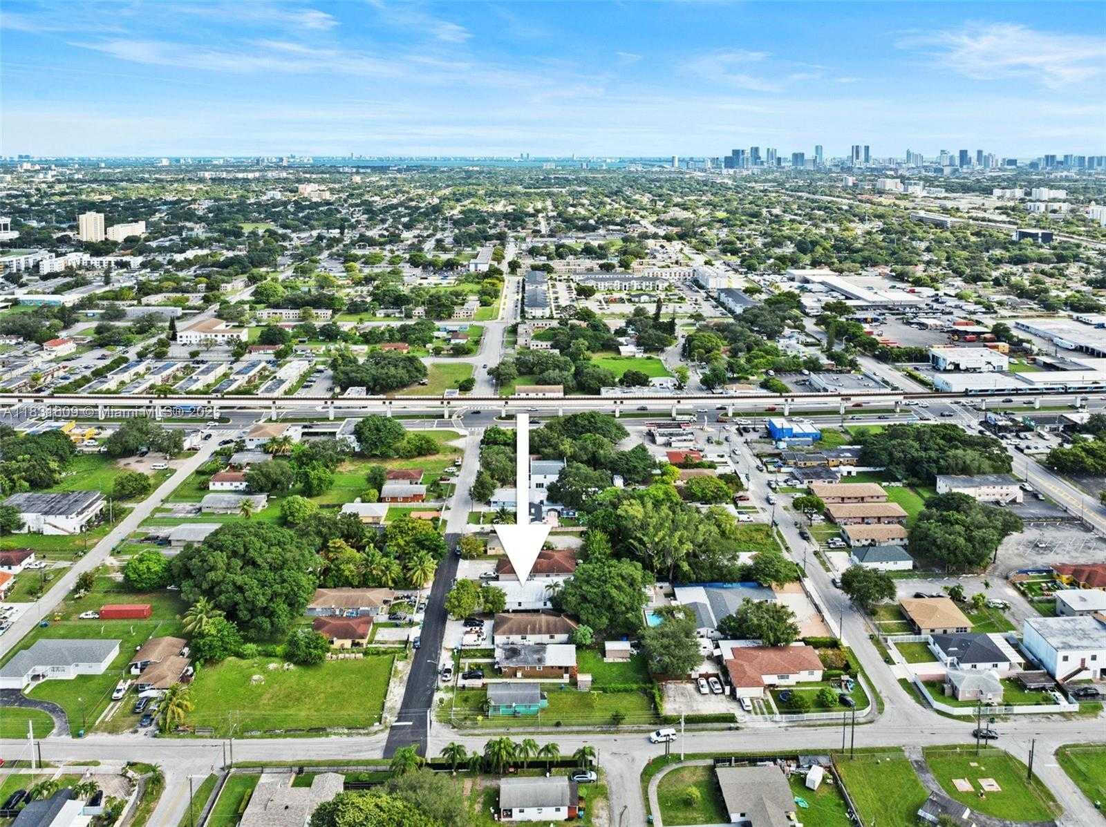 Small Image of 2788 NORTH WEST 48TH ST, Miami Number 8