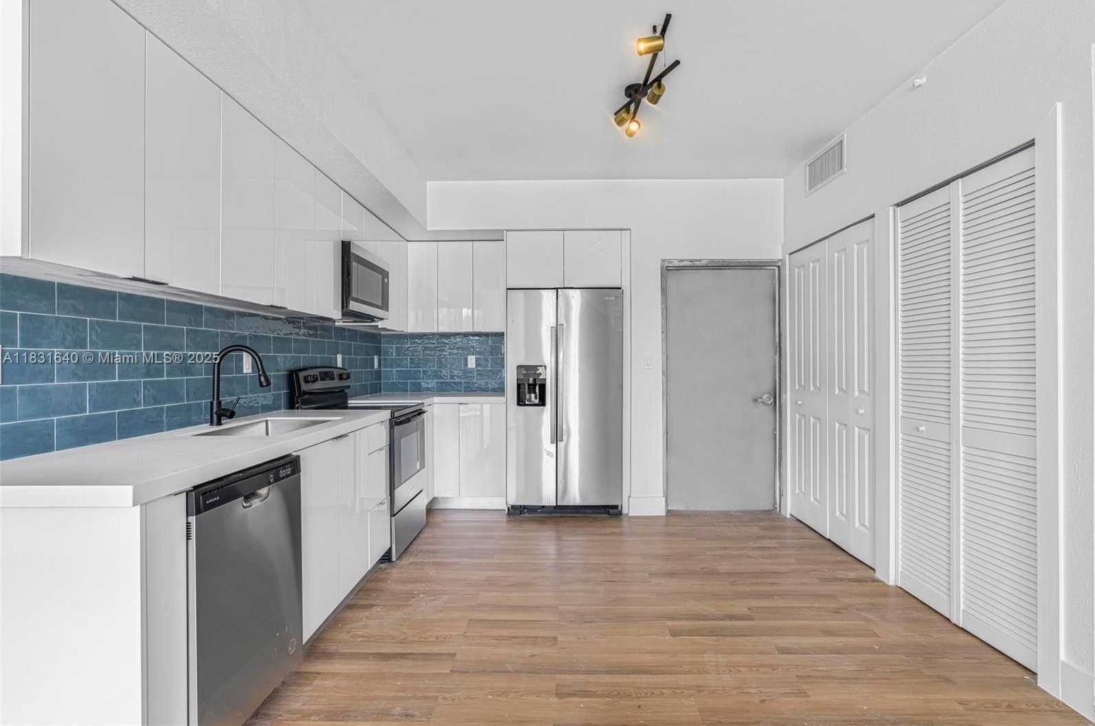 Small Image of 16955 SOUTH WEST 100TH AVE #10, Miami Number 20