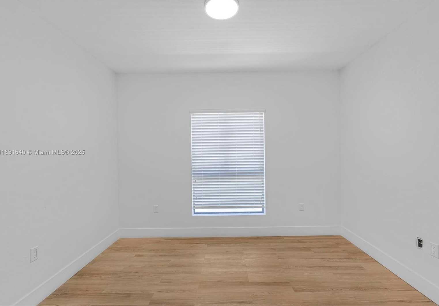 Small Image of 16955 SOUTH WEST 100TH AVE #10, Miami Number 29