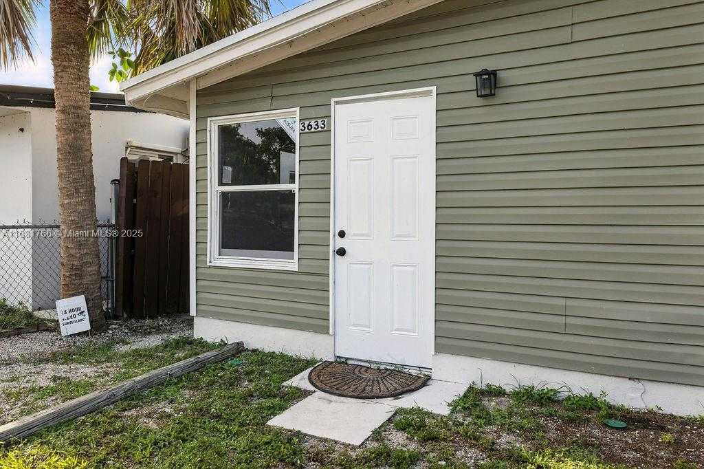 Small Image of 3633 SOUTH WEST 12TH CT #3, Fort Lauderdale Number 10
