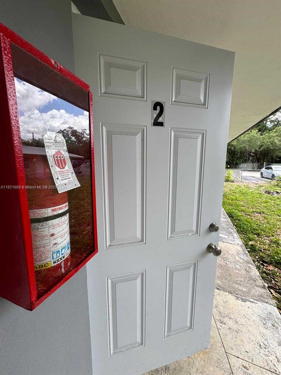 Small Image of 151 NORTH WEST 164TH ST, Miami Number 12