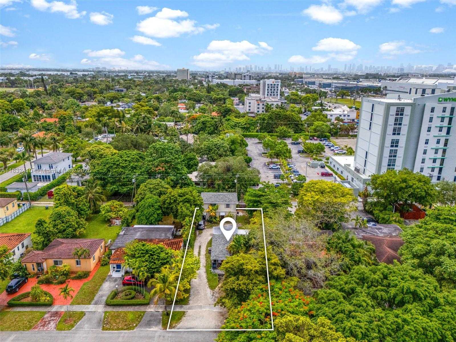 Small Image of 633 DE SOTO DR #2, Miami Springs Number 6
