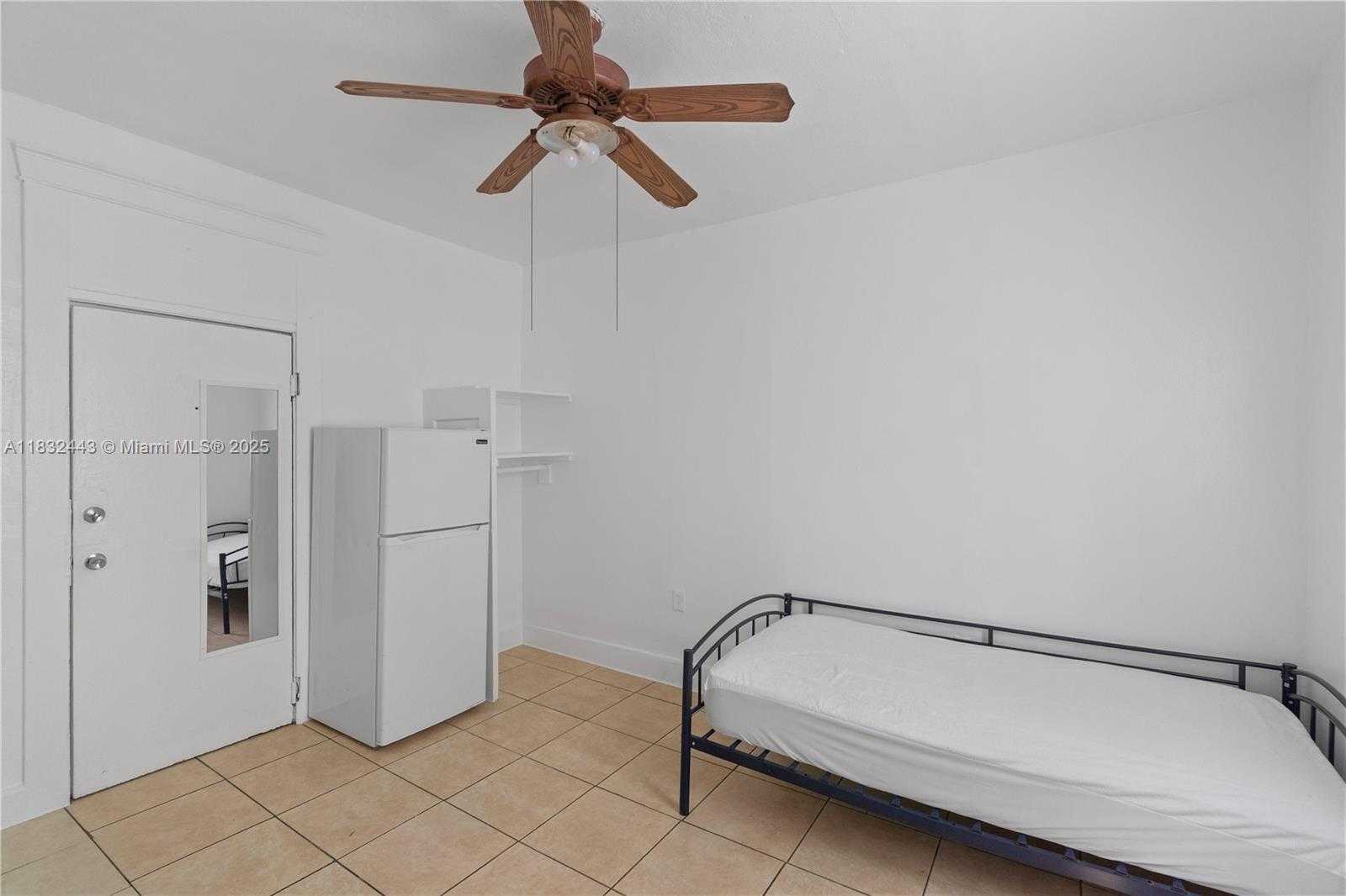 Small Image of 1619 SOUTH WEST 2ND ST, Miami Number 19