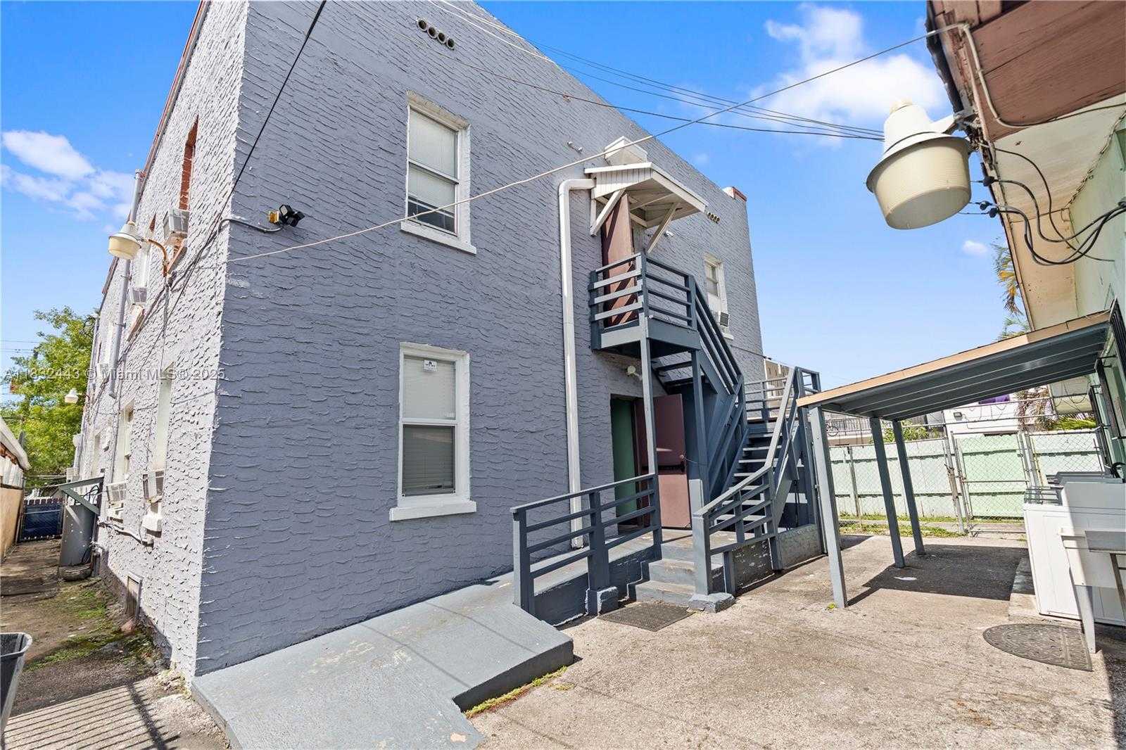 Small Image of 1619 SOUTH WEST 2ND ST, Miami Number 26