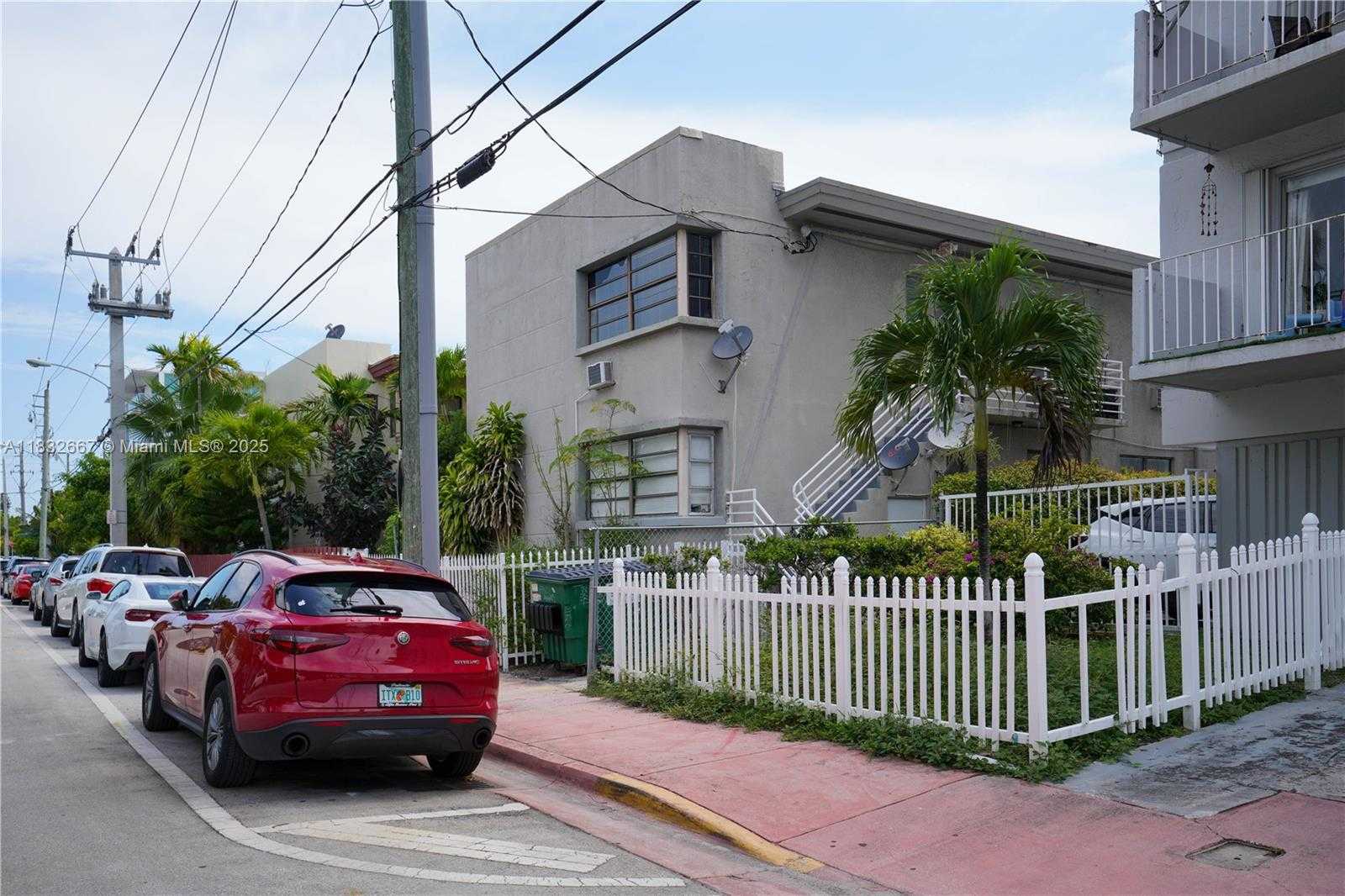 Small Image of 8321 CRESPI BLVD, Miami Beach Number 8