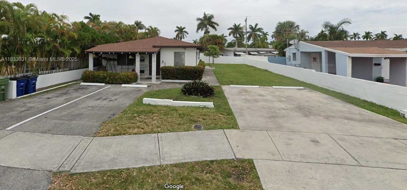 Small Image of 809 NORTH EAST 2ND ST UNIT 1-2 #2, Hallandale Beach Number 18