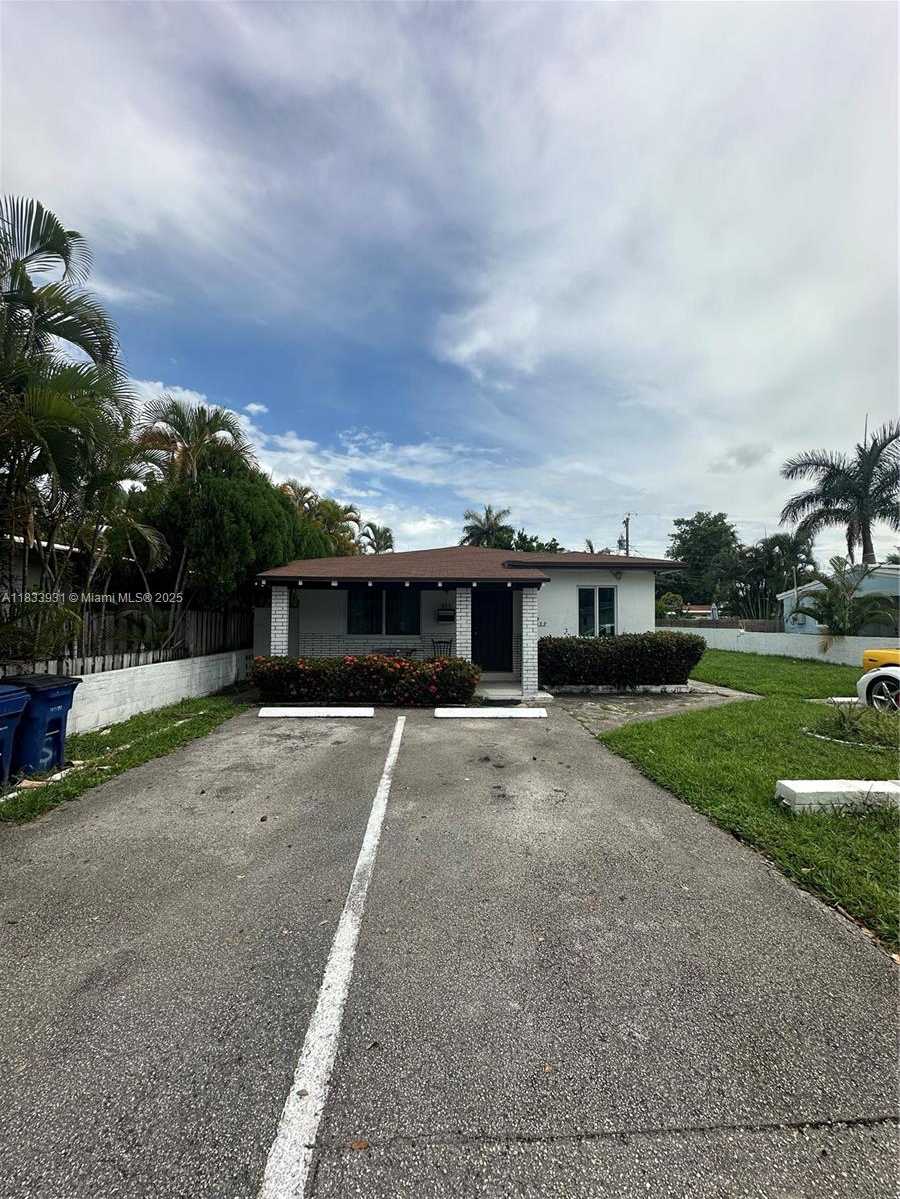 Small Image of 809 NORTH EAST 2ND ST UNIT 1-2 #2, Hallandale Beach Number 26