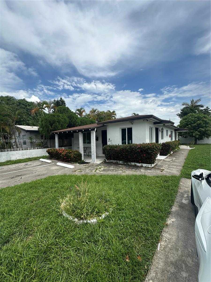 Small Image of 809 NORTH EAST 2ND ST UNIT 1-2 #2, Hallandale Beach Number 27