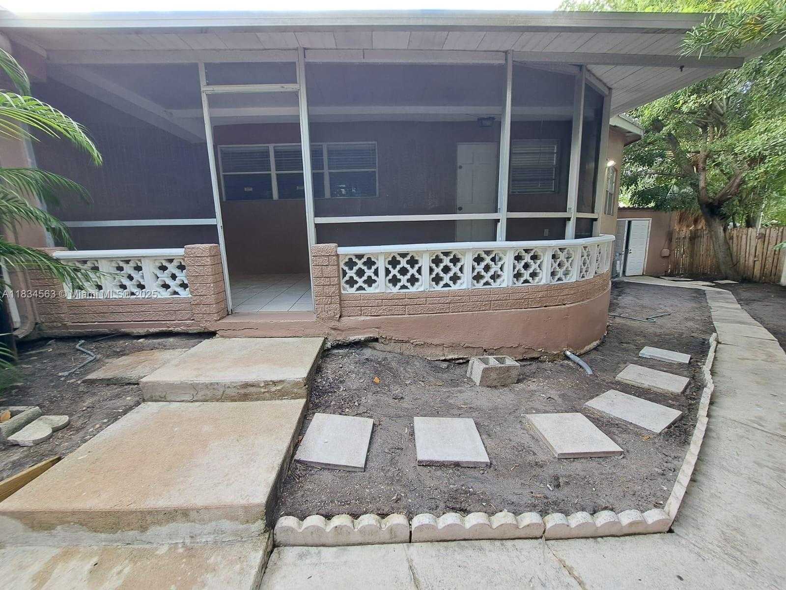 Small Image of 2036 NORTH EAST 21ST AVE, Fort Lauderdale Number 20