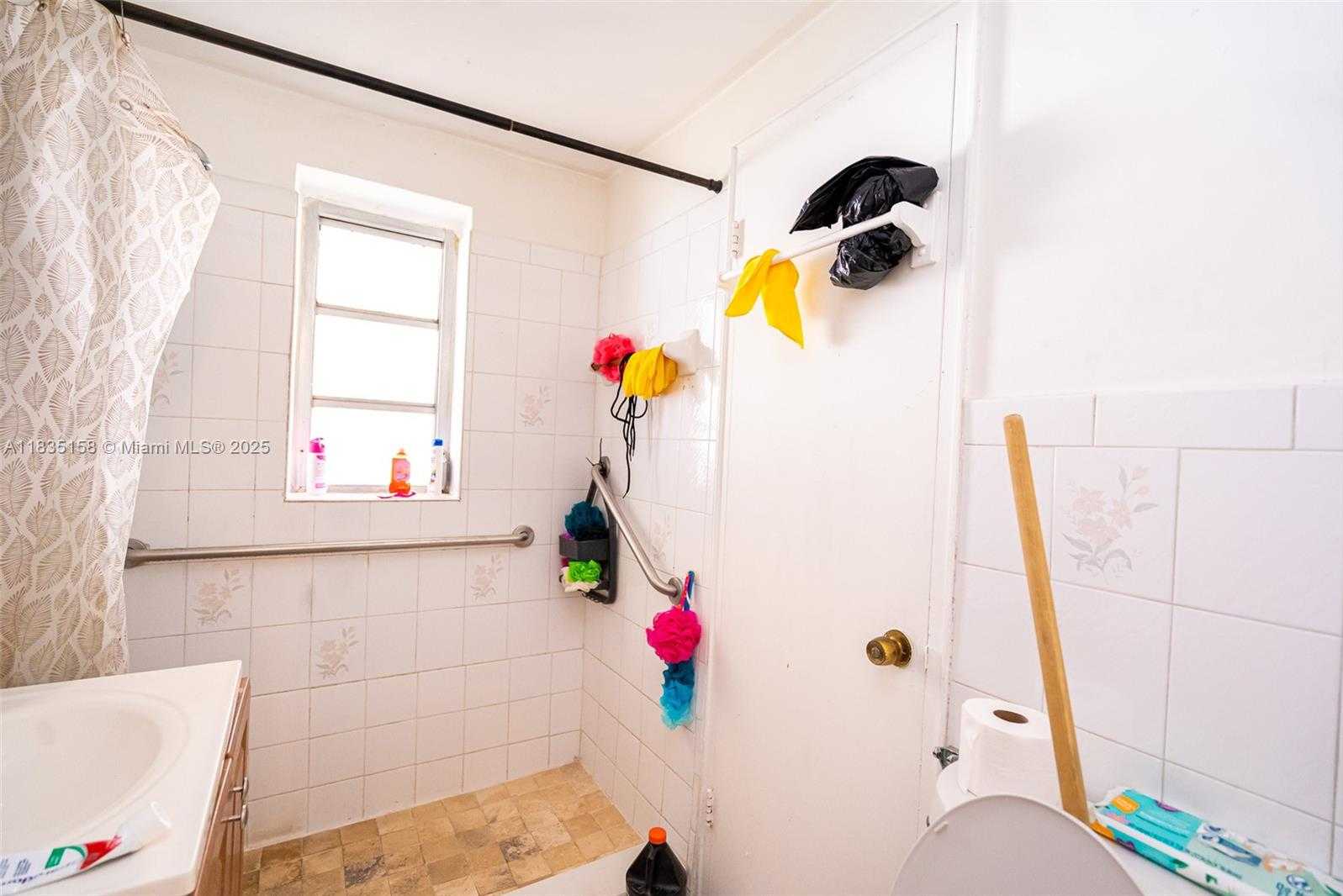 Small Image of 2331 NORTH WEST 14TH ST #3, Miami Number 11