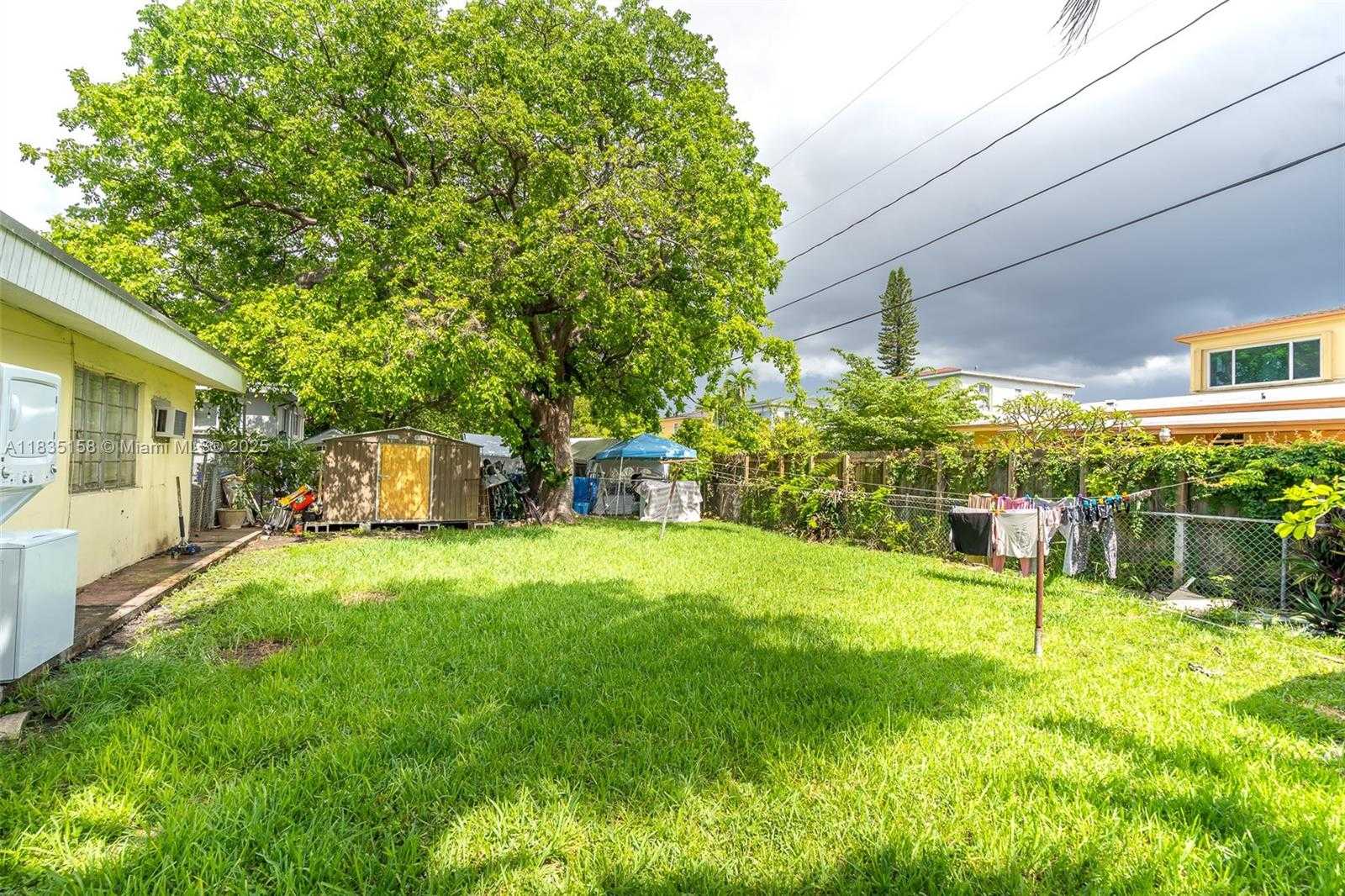 Small Image of 2331 NORTH WEST 14TH ST #3, Miami Number 17