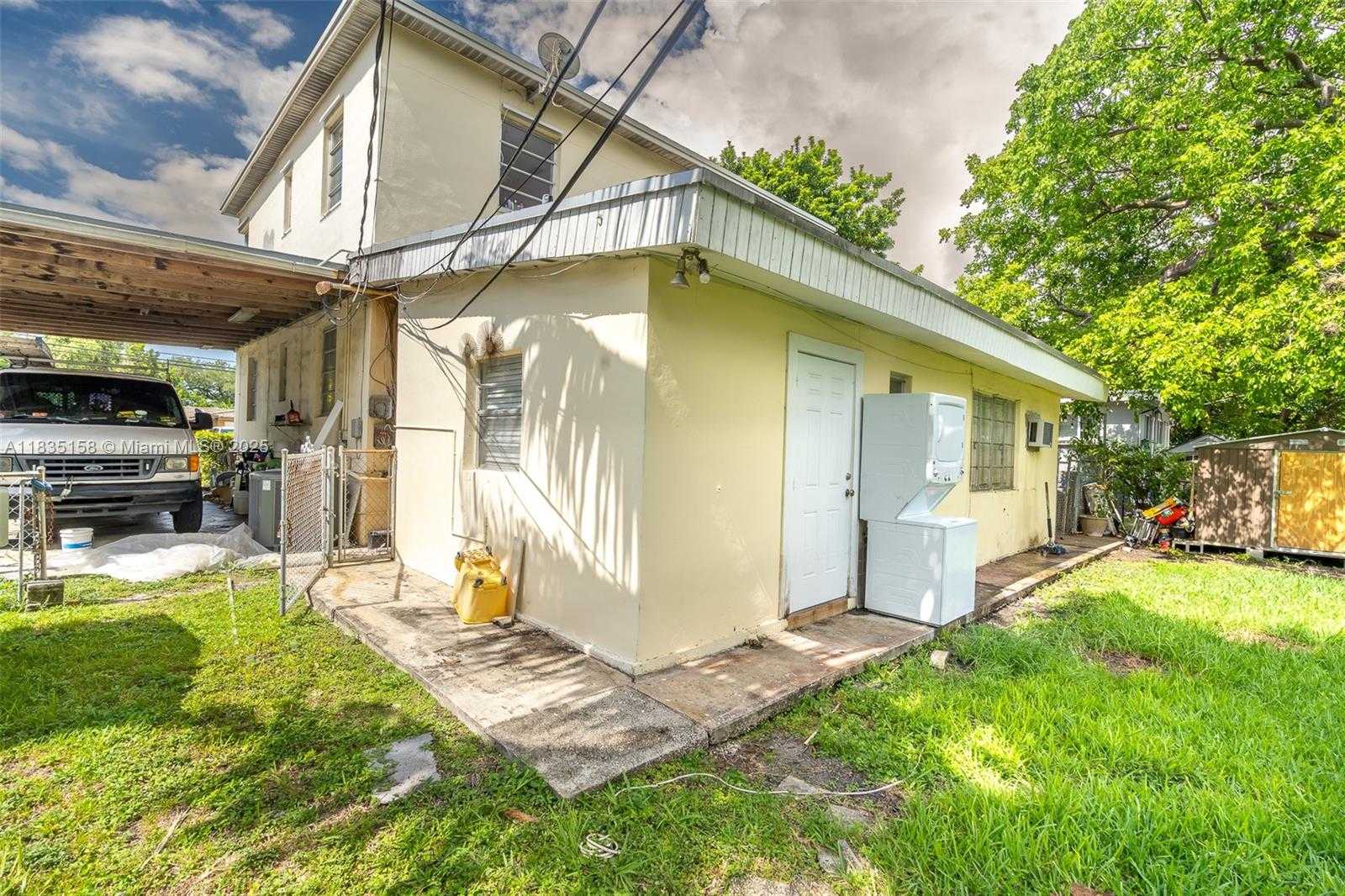 Small Image of 2331 NORTH WEST 14TH ST #3, Miami Number 19