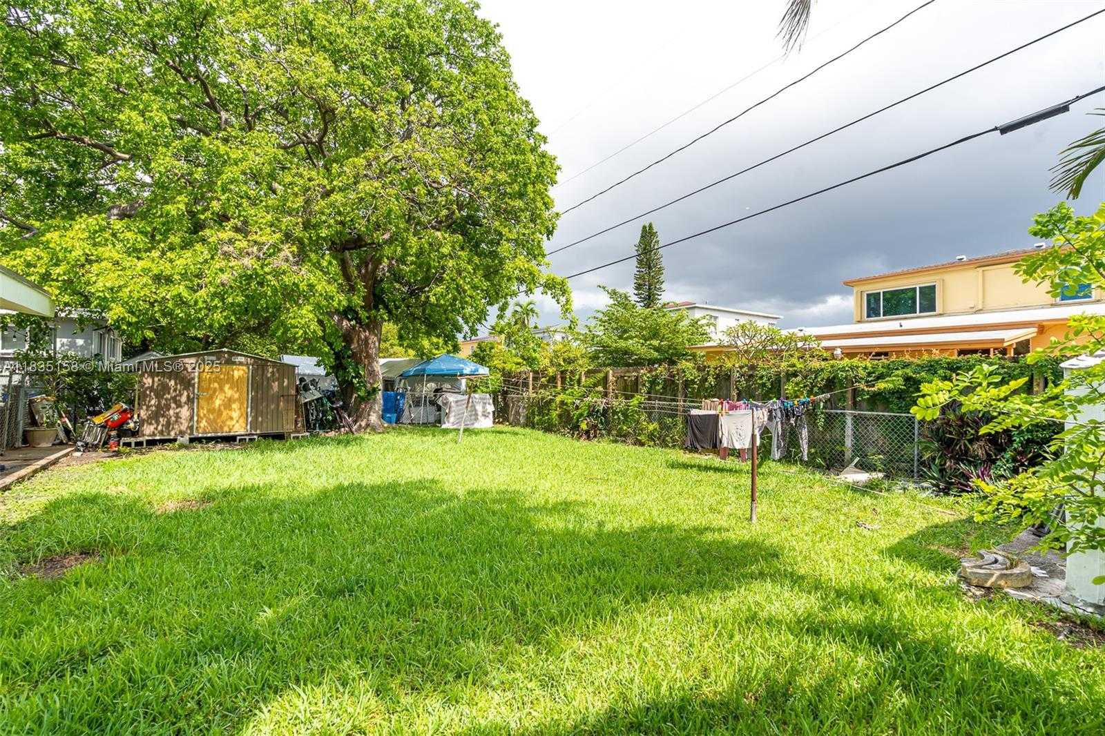 Small Image of 2331 NORTH WEST 14TH ST #3, Miami Number 21