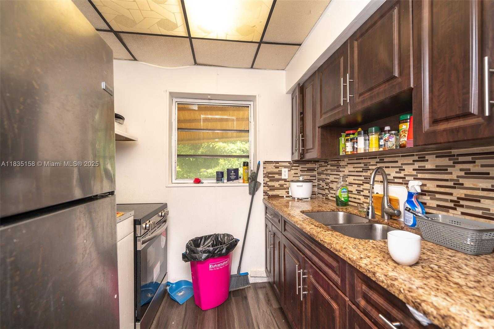 Small Image of 2331 NORTH WEST 14TH ST #3, Miami Number 35