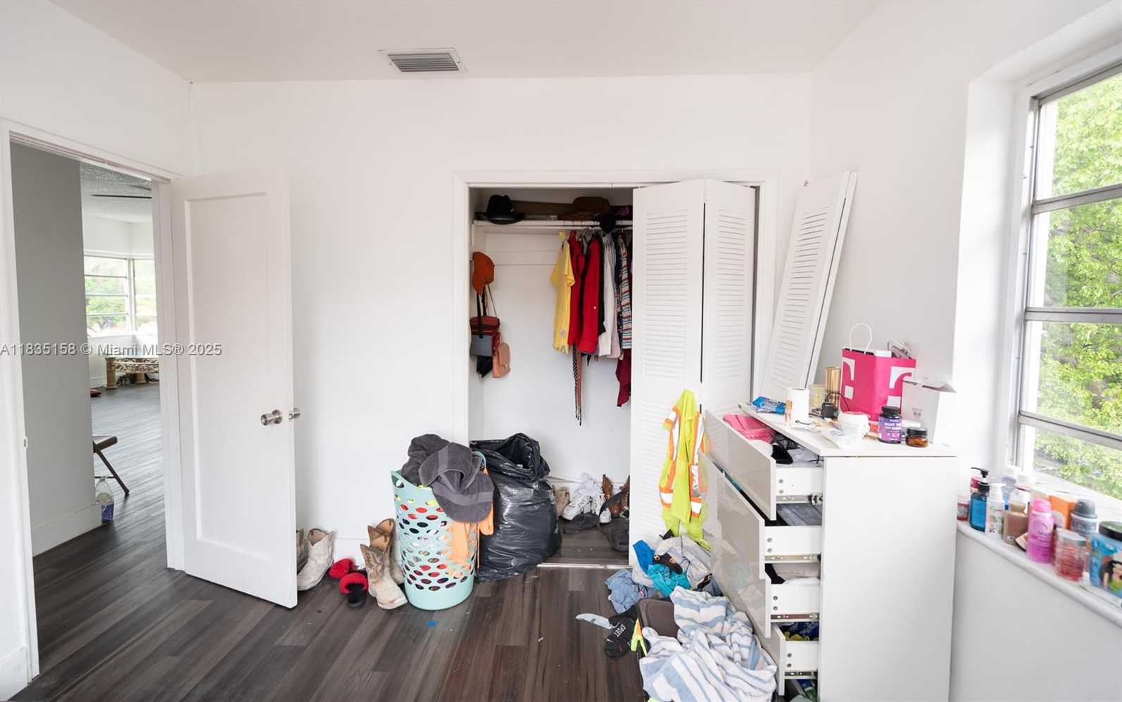 Small Image of 2331 NORTH WEST 14TH ST #3, Miami Number 37