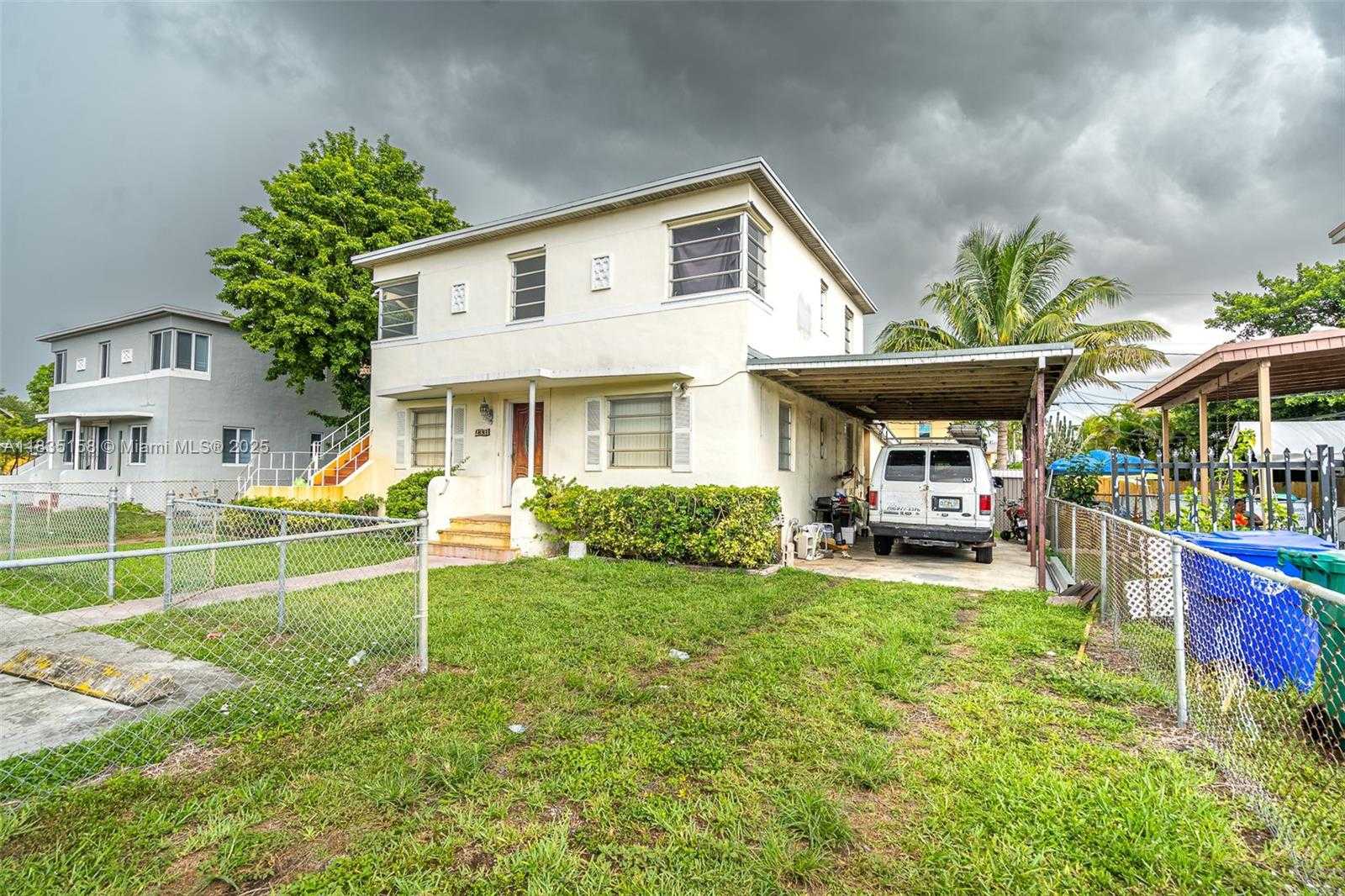 Small Image of 2331 NORTH WEST 14TH ST #3, Miami Number 42