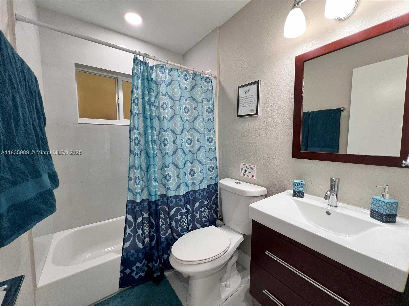 Small Image of 341 SOUTH 24TH AVE, Hollywood Number 11