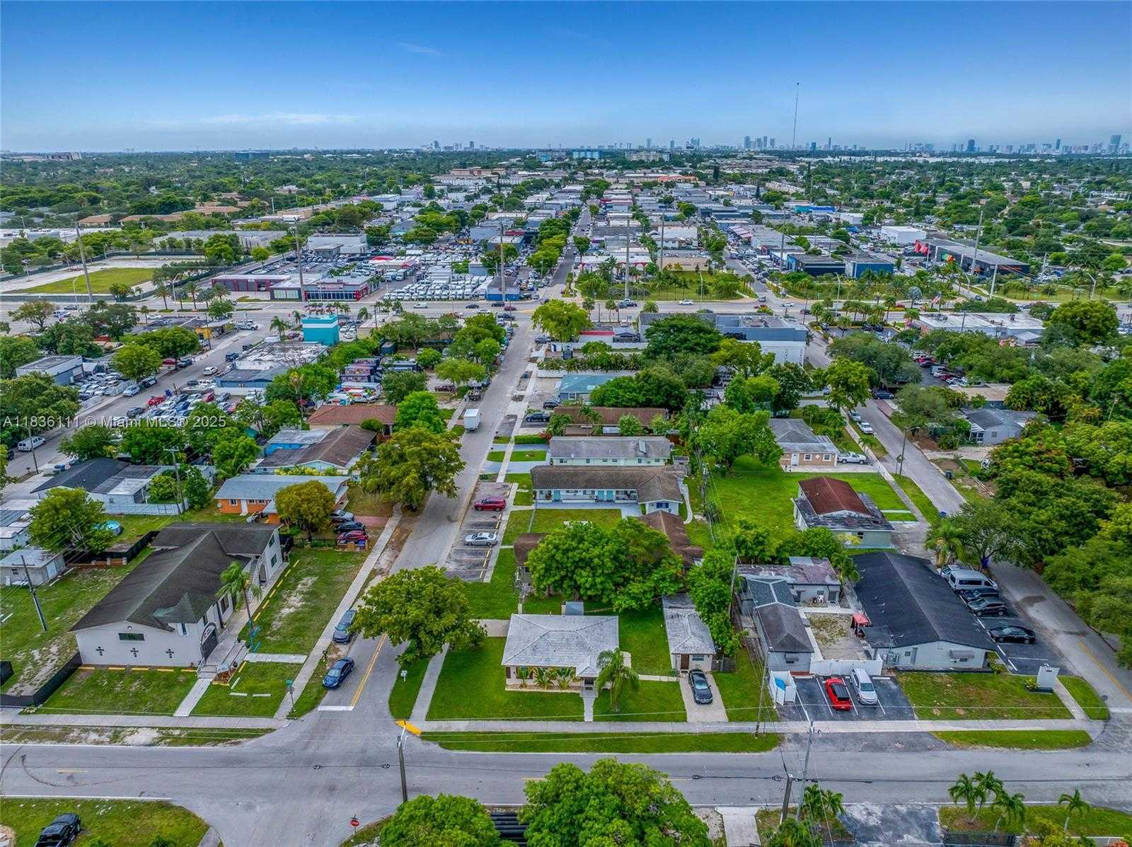 Small Image of 6044 FUNSTON ST, Hollywood Number 19