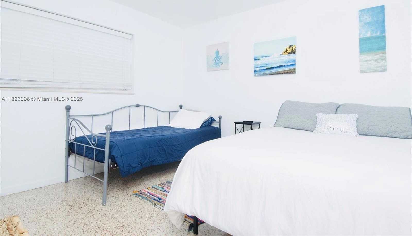Small Image of 1236 NORTH EAST 109TH ST #3, Miami Number 33