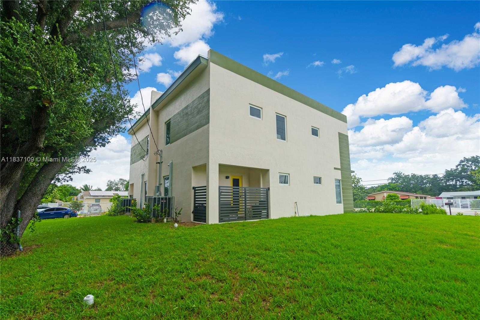 Small Image of 11128 17TH AVE 1-2 #2, Miami Number 29