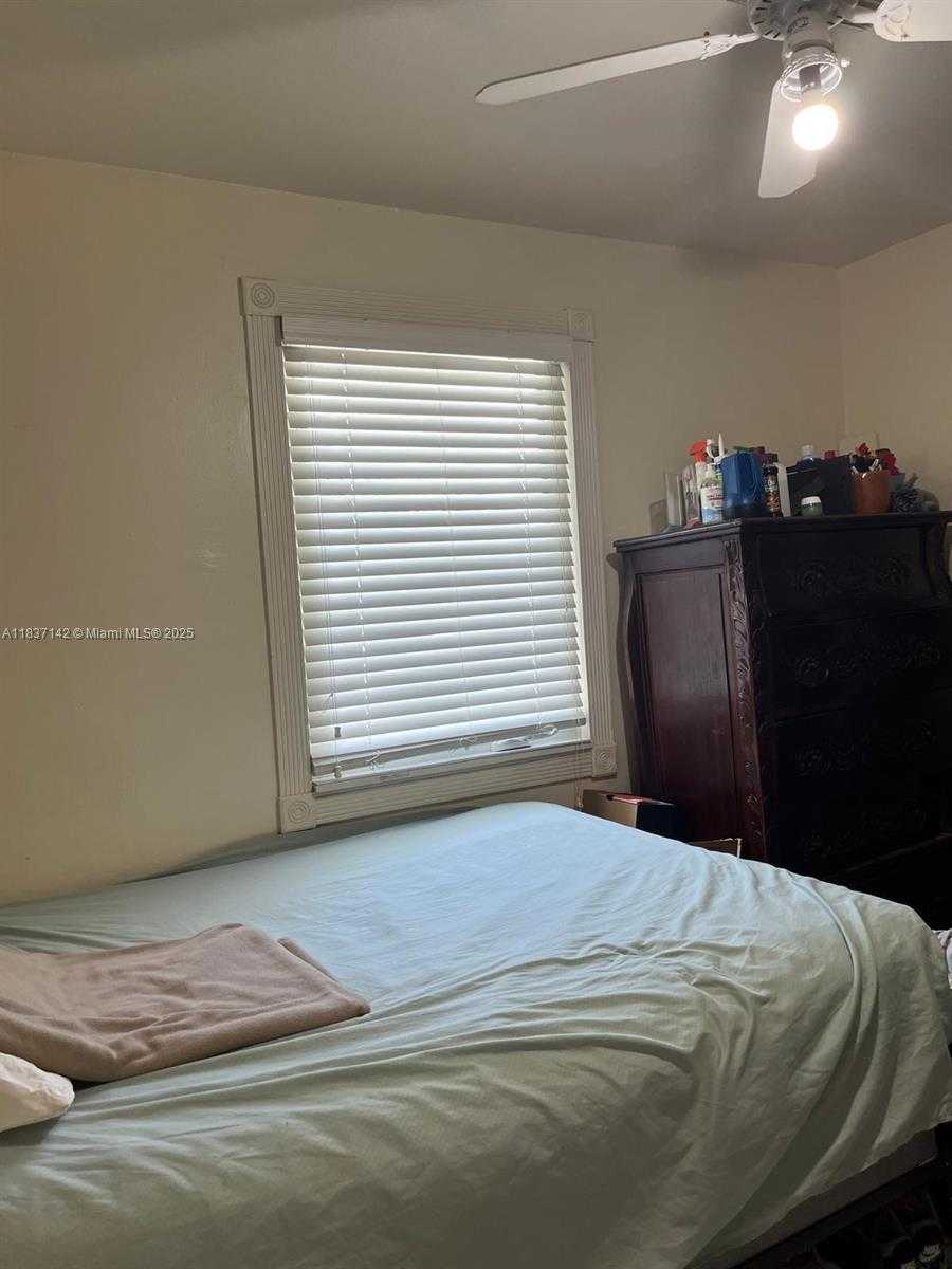 Small Image of 14923 SOUTH WEST 302ND TER, Homestead Number 5