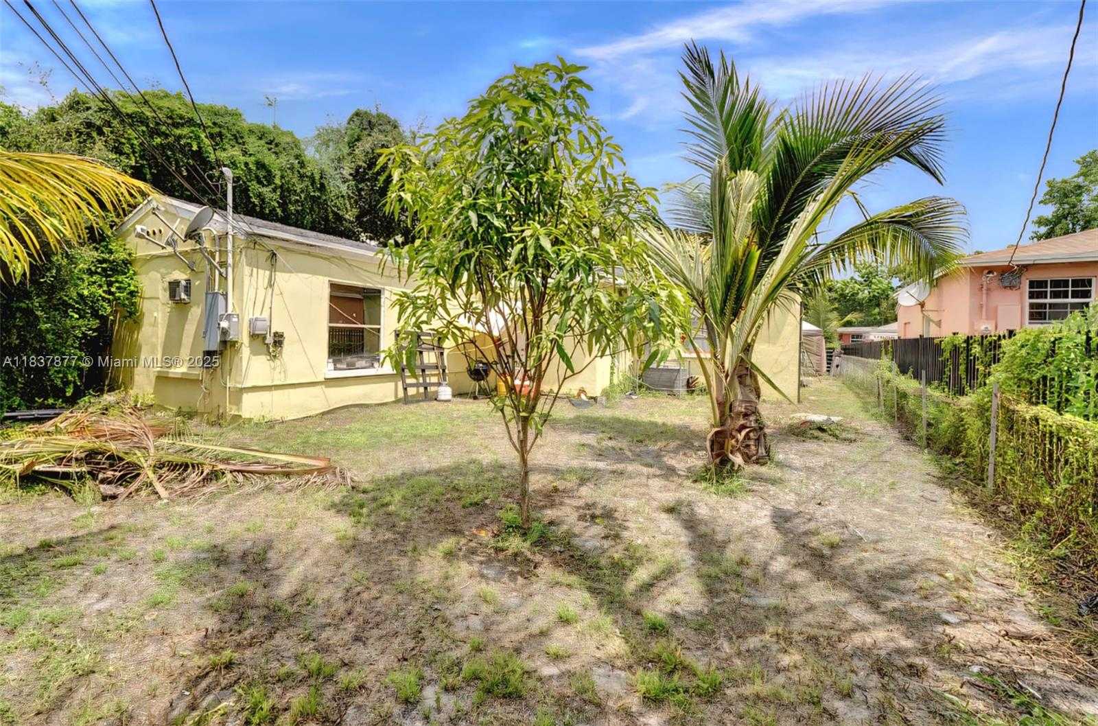 Small Image of 1042 NORTH WEST 76TH ST #2, Miami Number 10