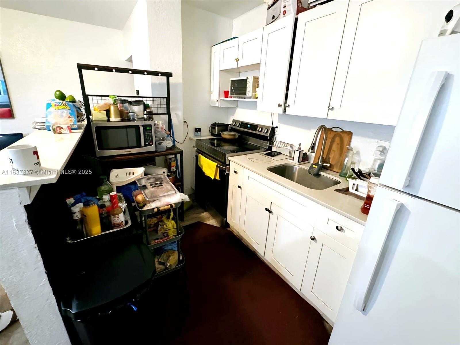Small Image of 1042 NORTH WEST 76TH ST #2, Miami Number 11