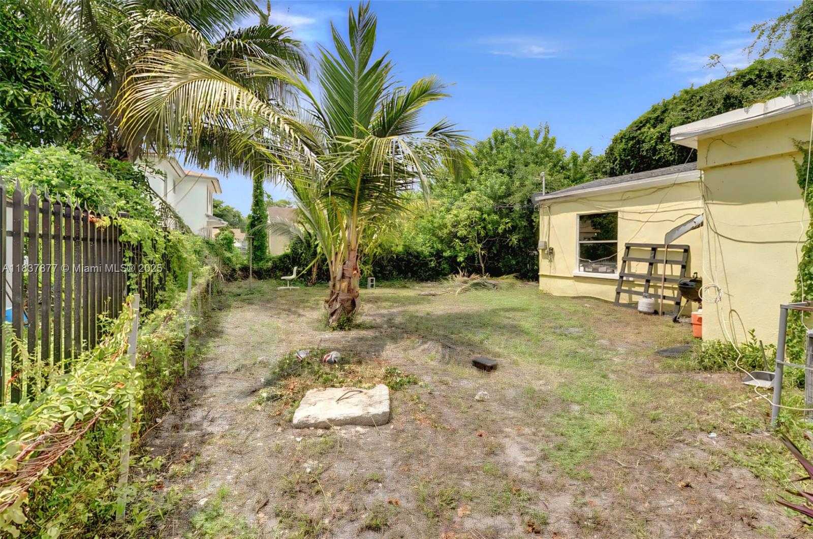 Small Image of 1042 NORTH WEST 76TH ST #2, Miami Number 8