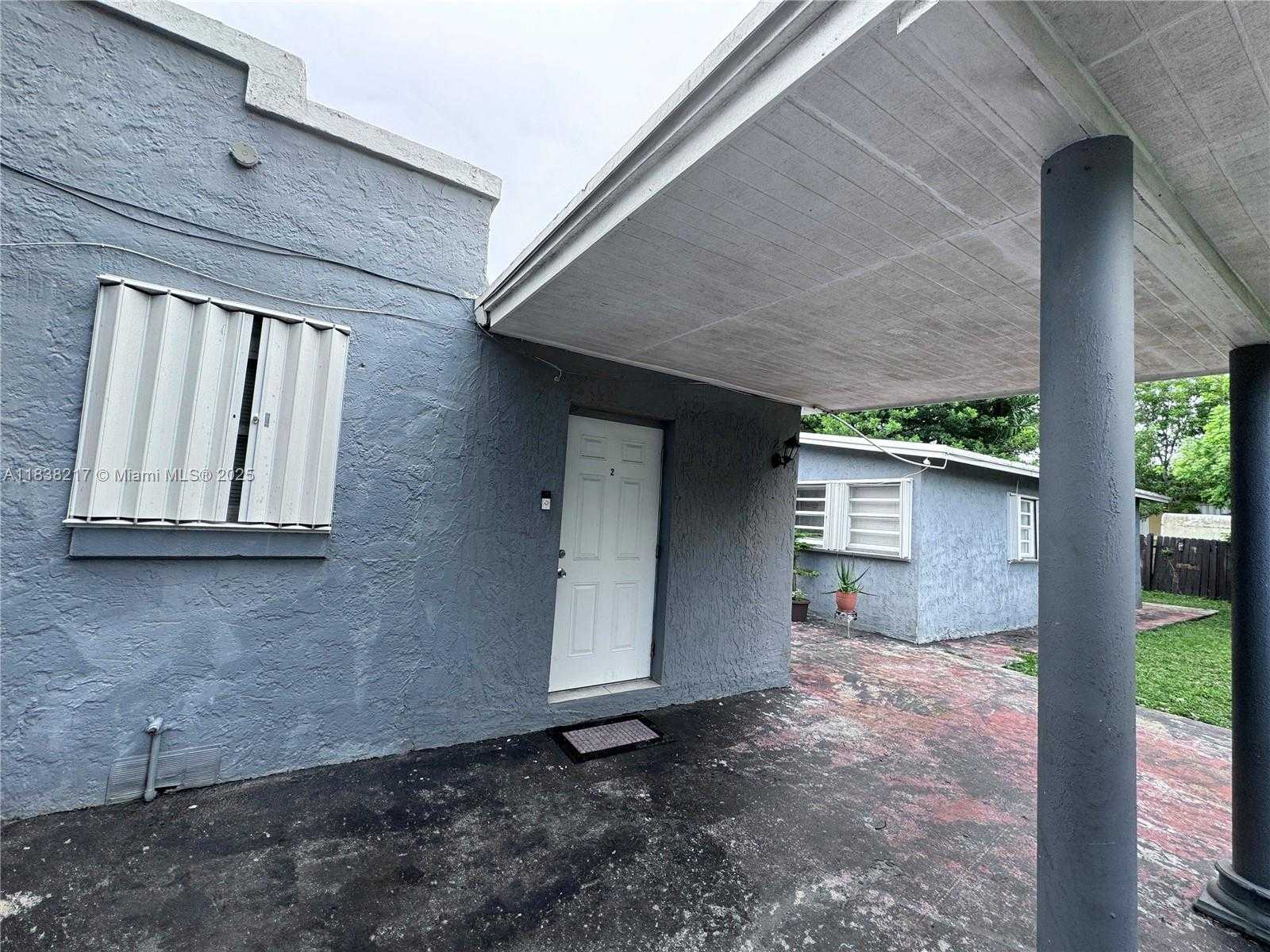 Small Image of 2035 NORTH WEST 34TH ST #4, Miami Number 18