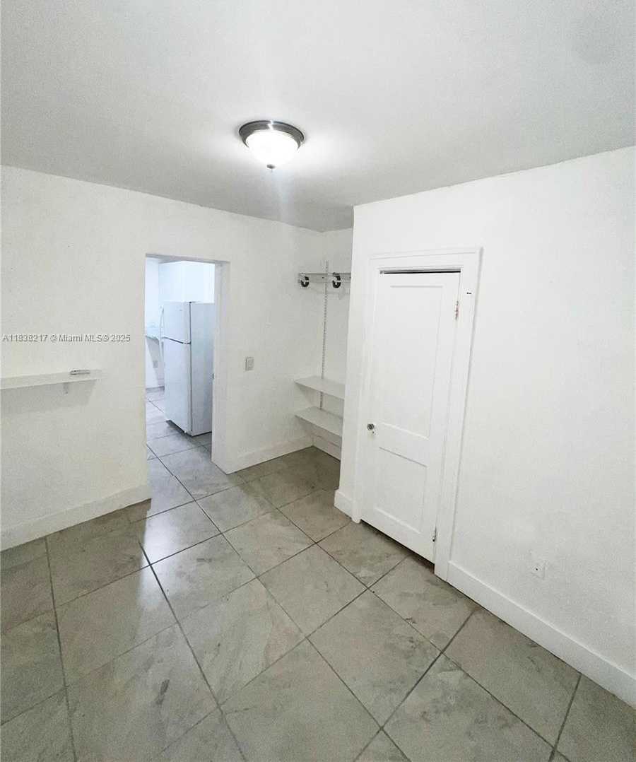 Small Image of 2035 NORTH WEST 34TH ST #4, Miami Number 20